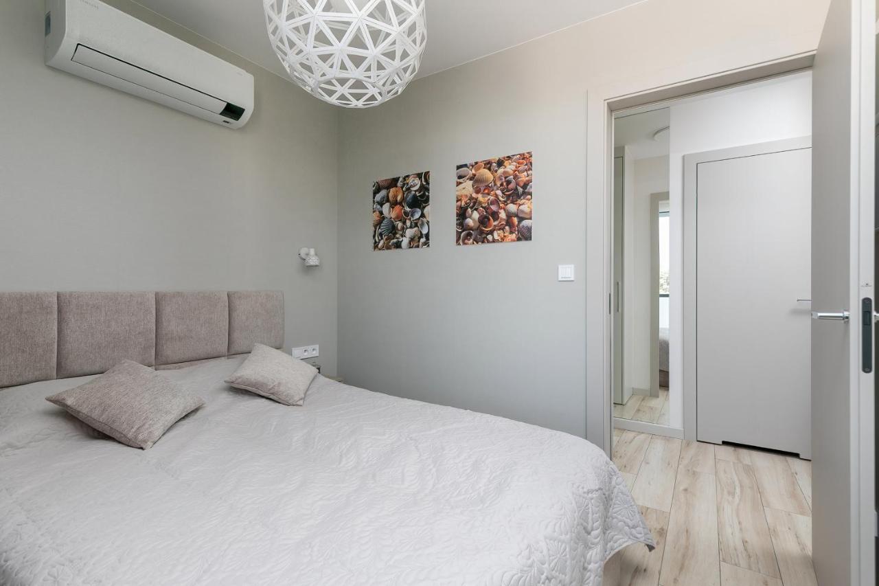 Lighthouse Luxury Penthouse - Jantar Apartamenty Treptower Deep Exterior foto